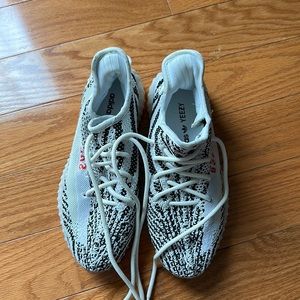 Adidas Yeezy 350 Zebra Black White 7.5
